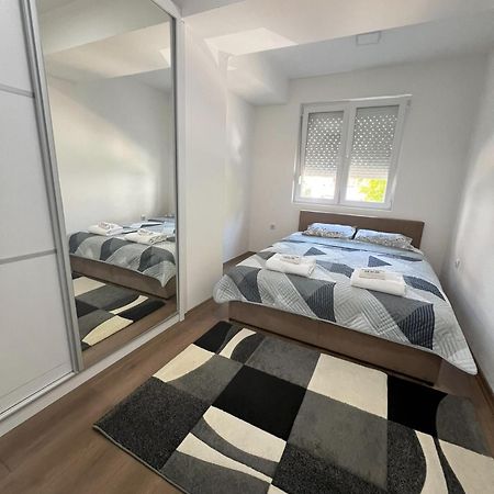 Downtown Great Apartment Струмиця Екстер'єр фото